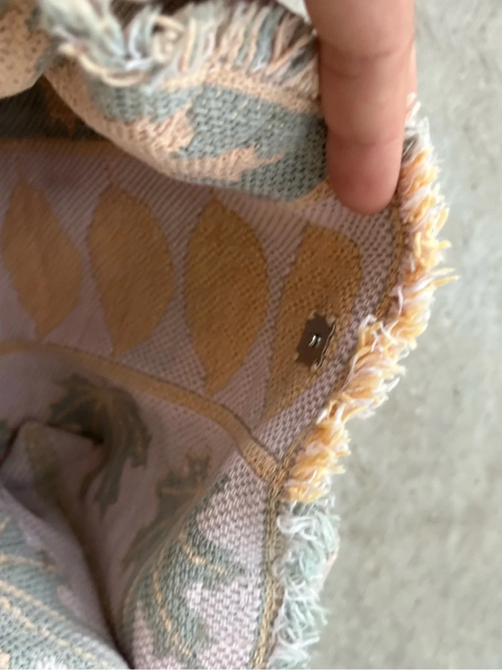 UNBRANDED | Small Woven Pastel Leaf-Print Tapestry Tote Bag
